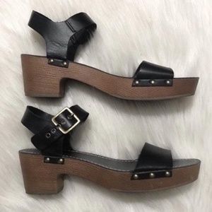 NWT American Eagle Outfitters Chunky Wooden Heels